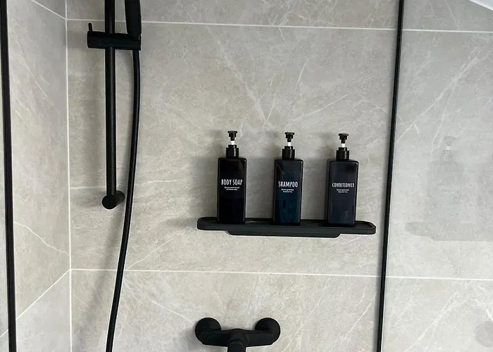 Charming Alpine With Sauna דירה *